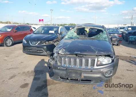 2016 Jeep Compass High Altitude Edition z USA, uszkodzony, nr VIN 1C4NJCEA7GD806992